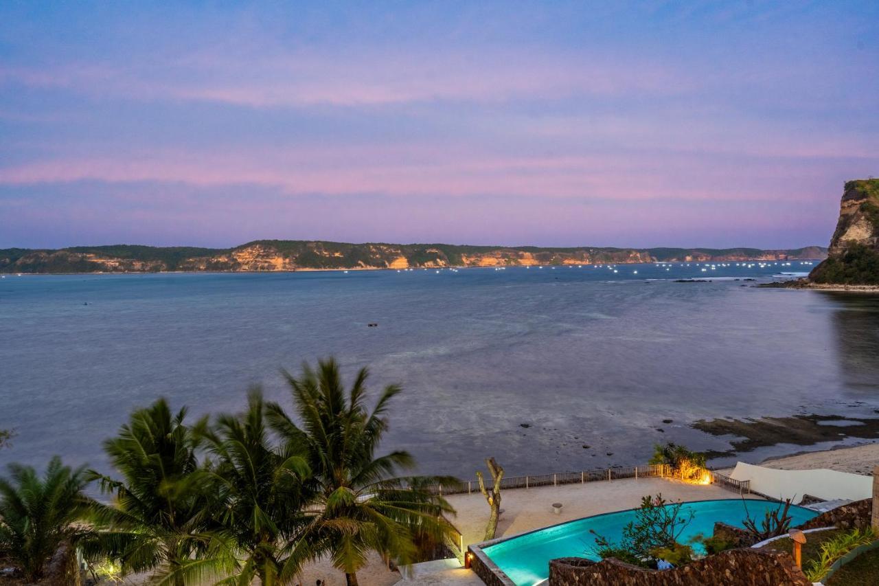 Inlight Lombok Beach Hotel Kuta  外观 照片