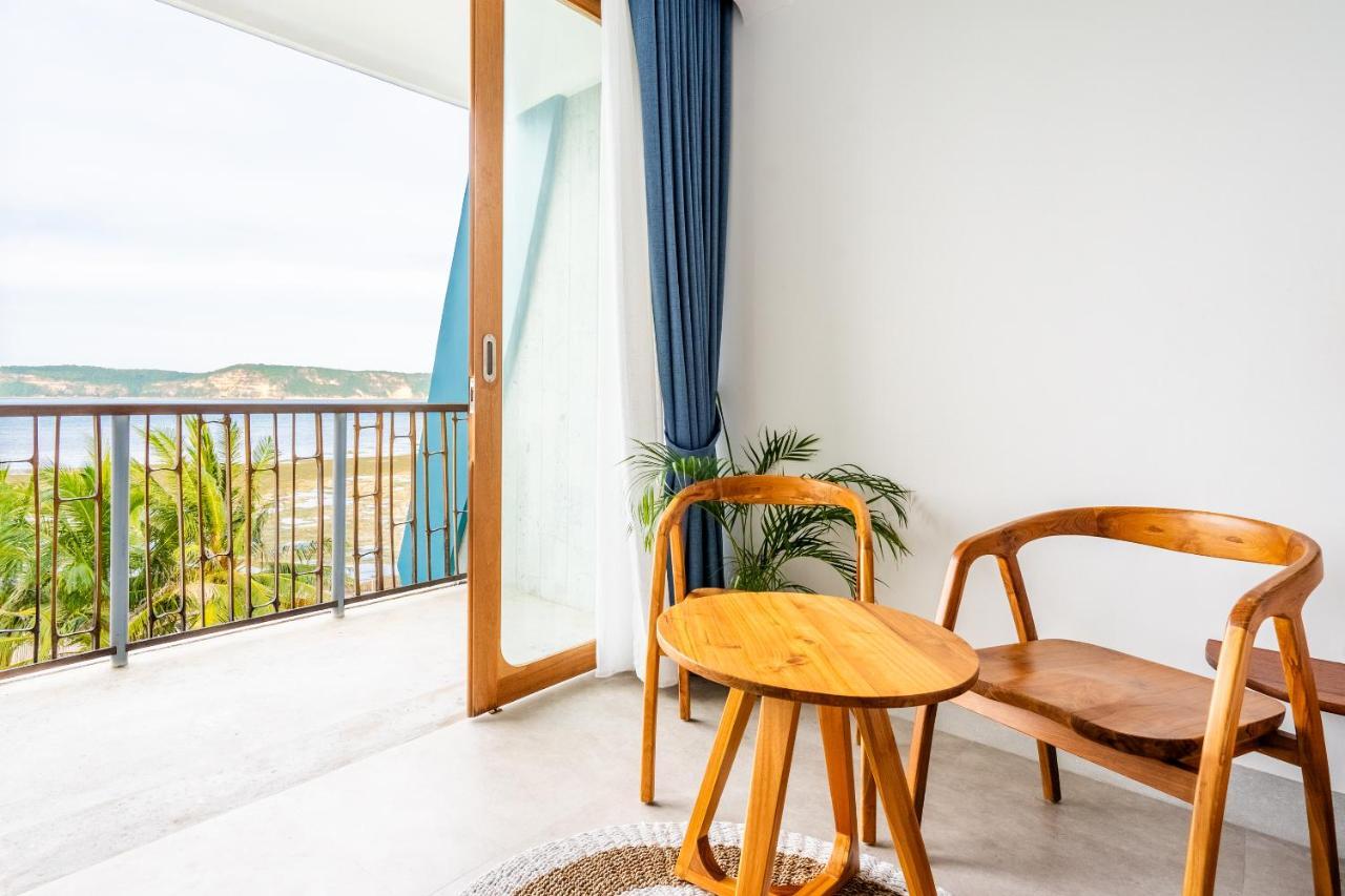 Inlight Lombok Beach Hotel Kuta  外观 照片