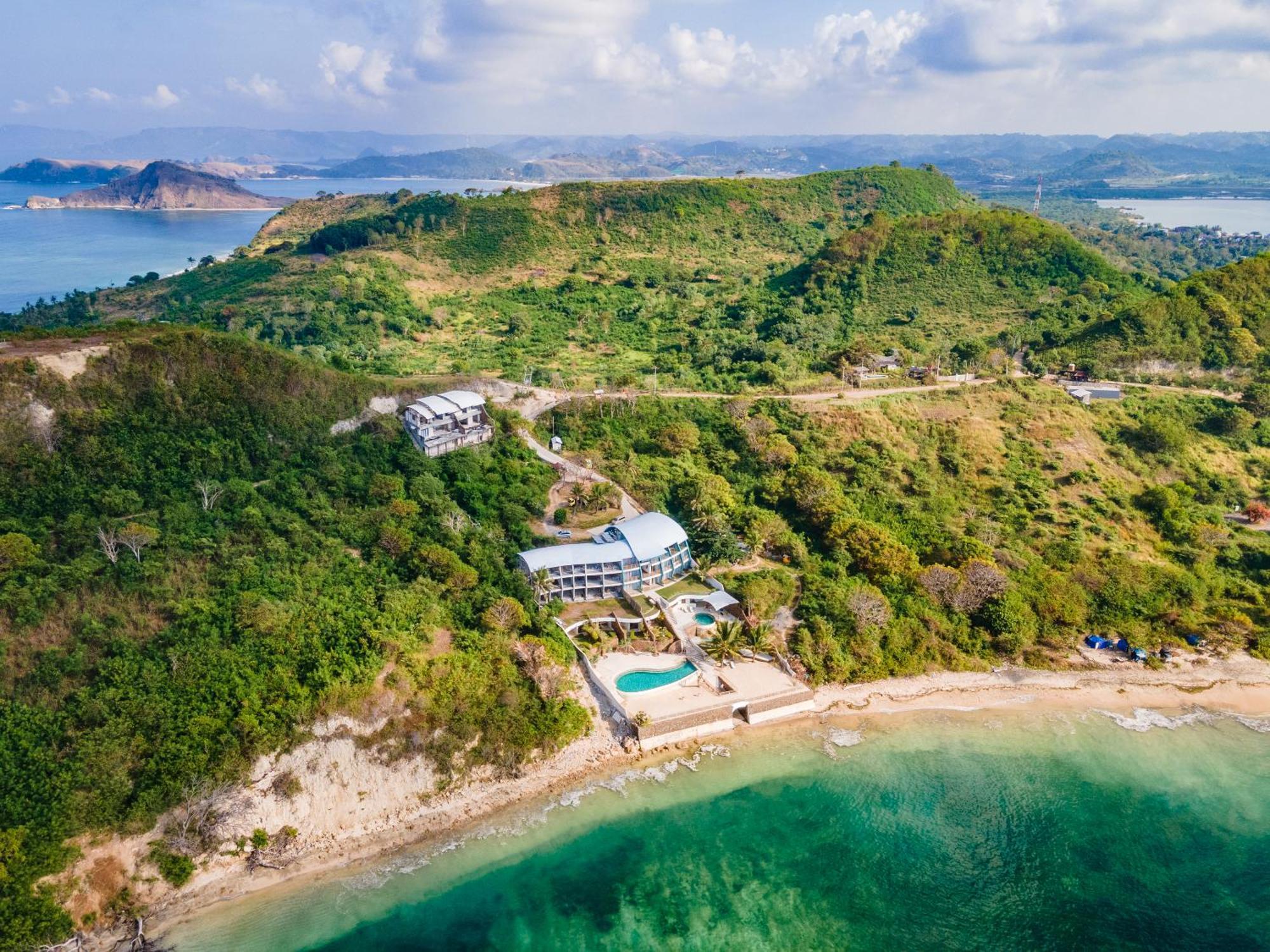 Inlight Lombok Beach Hotel Kuta  外观 照片