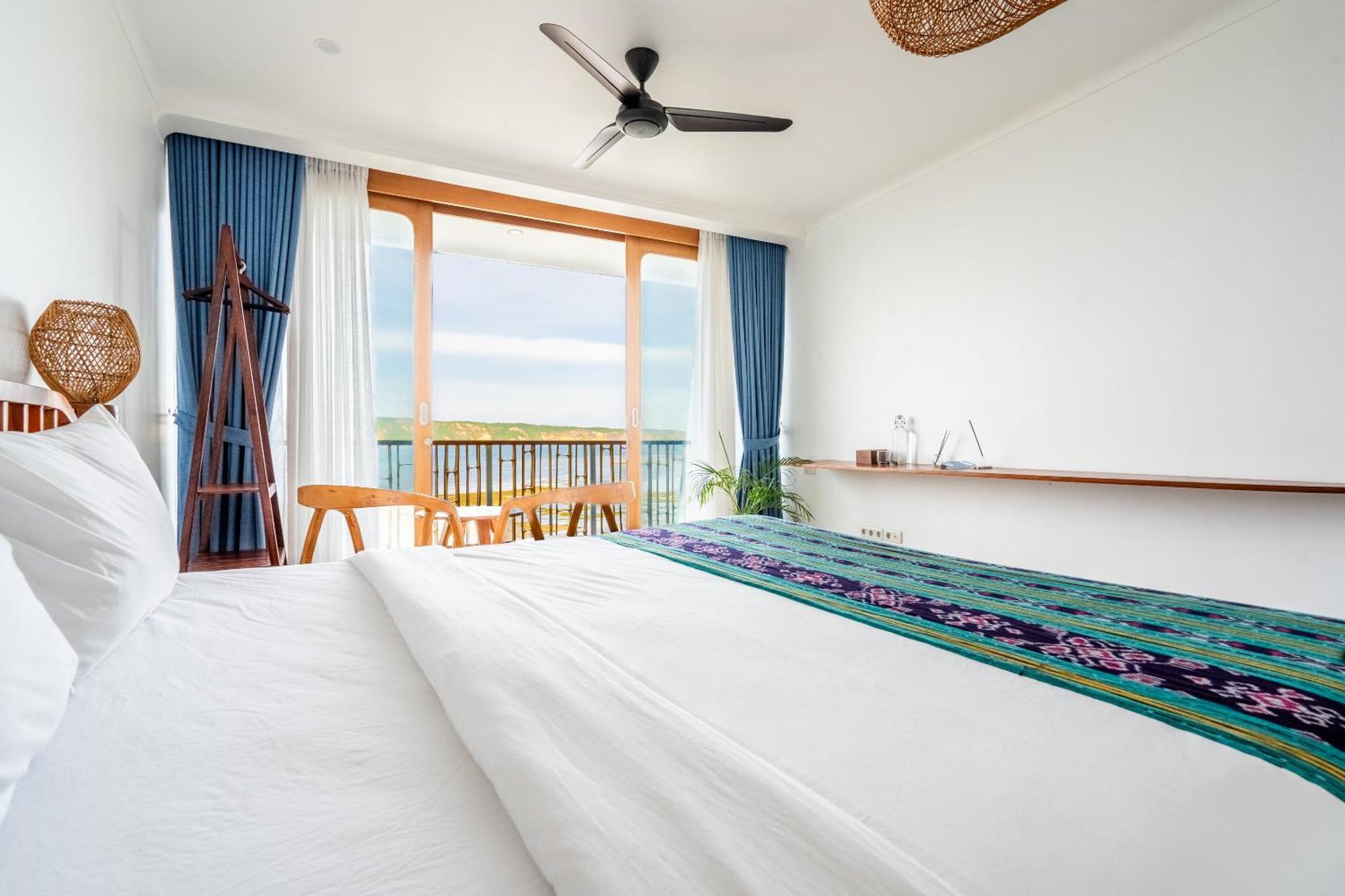 Inlight Lombok Beach Hotel Kuta  外观 照片