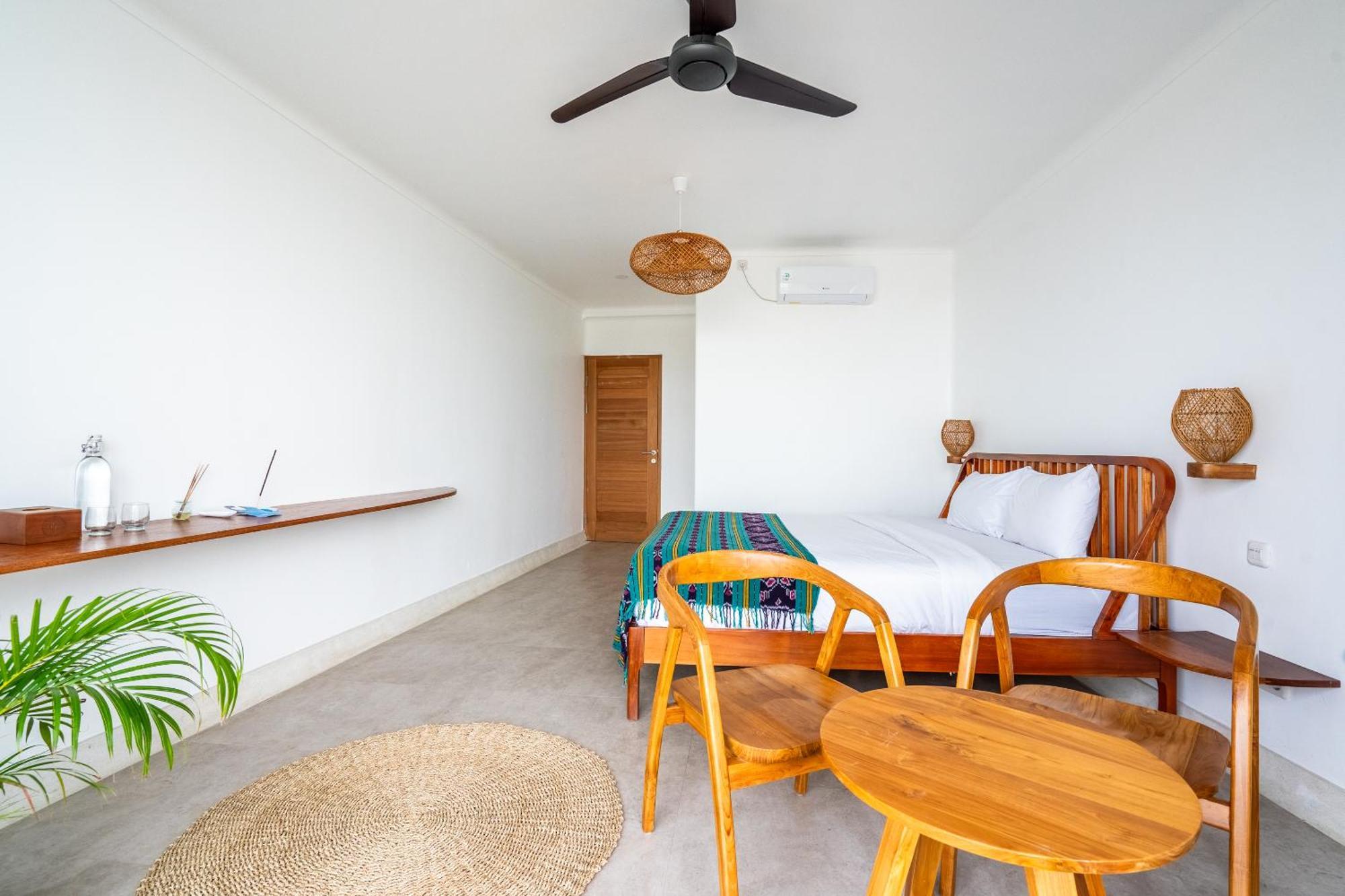 Inlight Lombok Beach Hotel Kuta  外观 照片